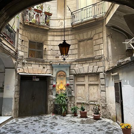 Casa Gennarino Apartment เนเปิลส์ ภายนอก รูปภาพ